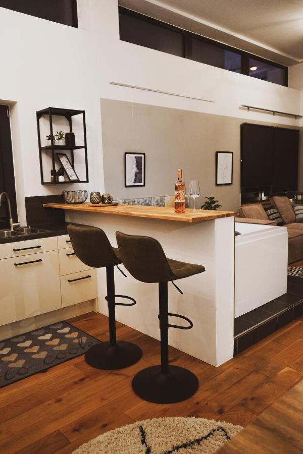 Stilvolles City-Loft Mit Privatem Whirlpool Trier Eksteriør billede