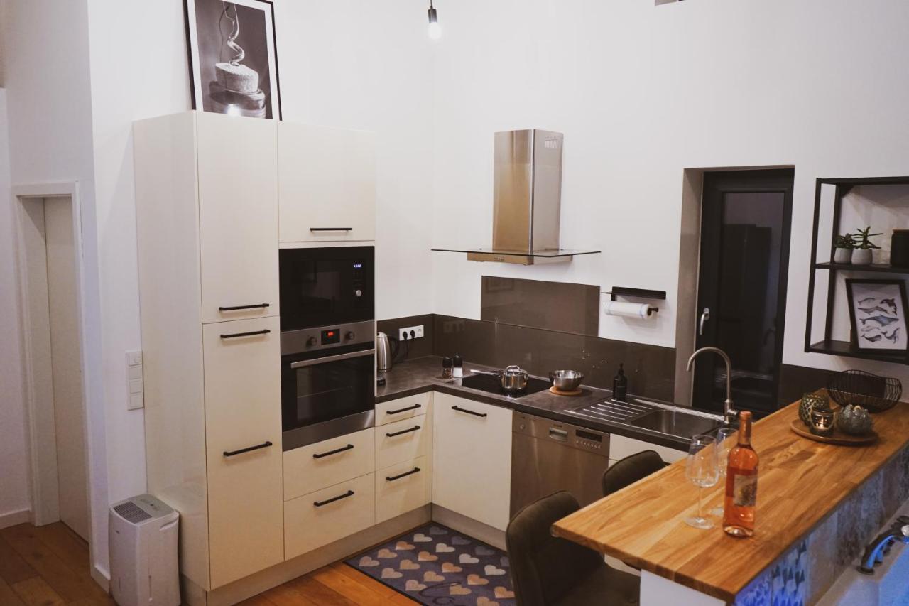 Stilvolles City-Loft Mit Privatem Whirlpool Trier Eksteriør billede